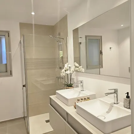 Crystal Luxury Holidays, El Mar In Tenerife South Апартаменты Эль-Пальмар