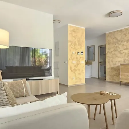 Crystal Luxury Holidays, El Mar In Tenerife South Апартаменты Эль-Пальмар